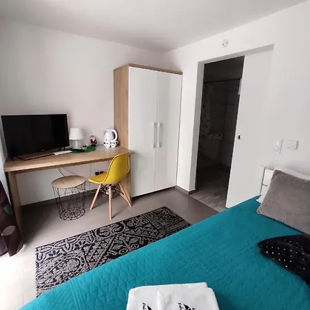 ホームステイ Dobranocka *